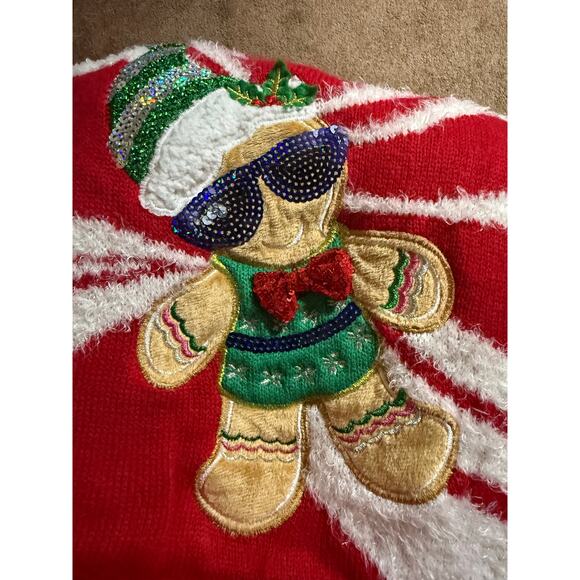 33 Degrees Peppermint Swirl Gingerbread Man Ugly Christmas Sweater Vest Size XS - Picture 8 of 8